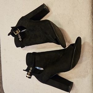 OLIVIA FERGUSON ANKLE BOOTS